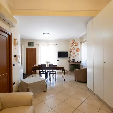 A Casa Dei Nonni Pompei
