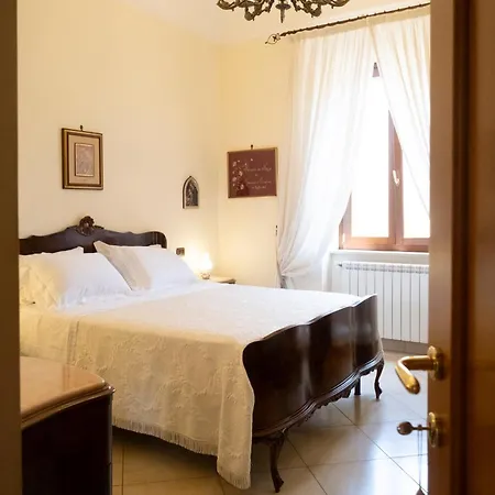 A Casa Dei Nonni Apartment *